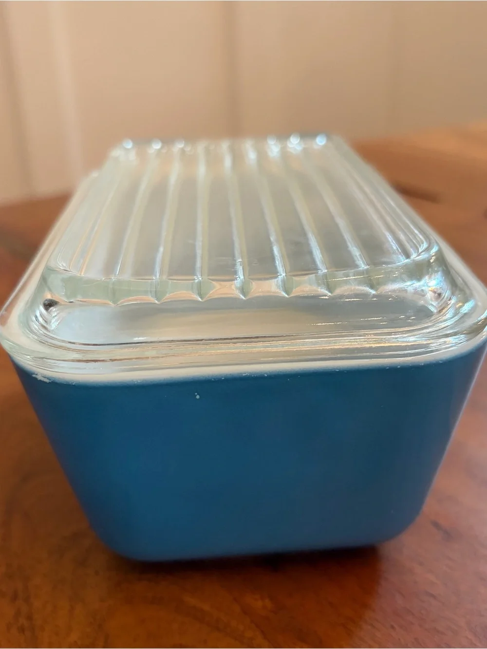 Vintage Pyrex 502 Blue Snowflake Garland Refrigerator Dish with Lid 1.5 pints